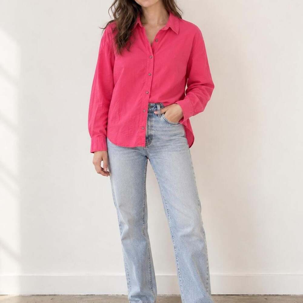 Universal Thread Women's Pink and Red Shirt
